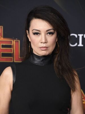 Ming-Na Wen